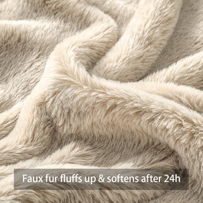 Fall Pumpkins Decorative Pillow Covers 18X18 Set of 2, Beige Soft Plush Faux Fur Wool Farmhouse Throw Cushion Cases for Autumn Thanksgiving Holiday Home Decorations