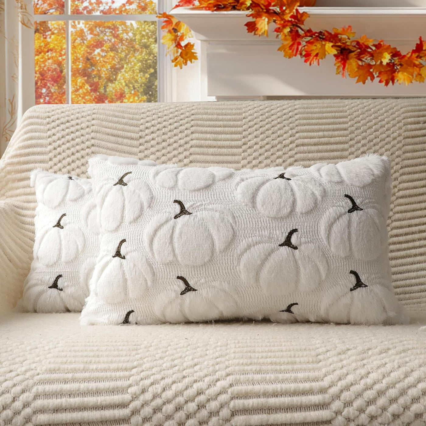 Fall Pumpkins Decorative Pillow Covers 18X18 Set of 2, Beige Soft Plush Faux Fur Wool Farmhouse Throw Cushion Cases for Autumn Thanksgiving Holiday Home Decorations