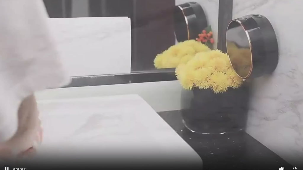 Soap Dispenser - Adjustable Flow Rate & Simple Design